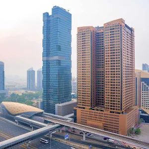 Mercure Barsha Heights And Szálloda Dubaj